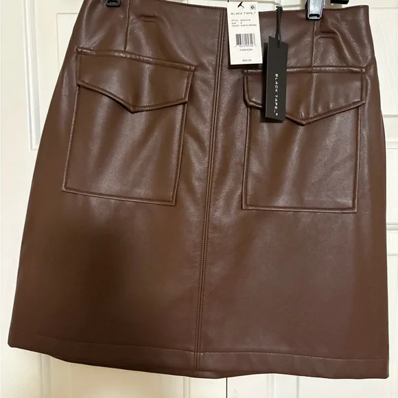 Elegant Brown Faux Leather Mini Skirt - Picture 1 of 3